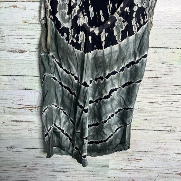 Young Fabulous & Broke Black and Gray Tank Top size medium - Picture 2 of 7